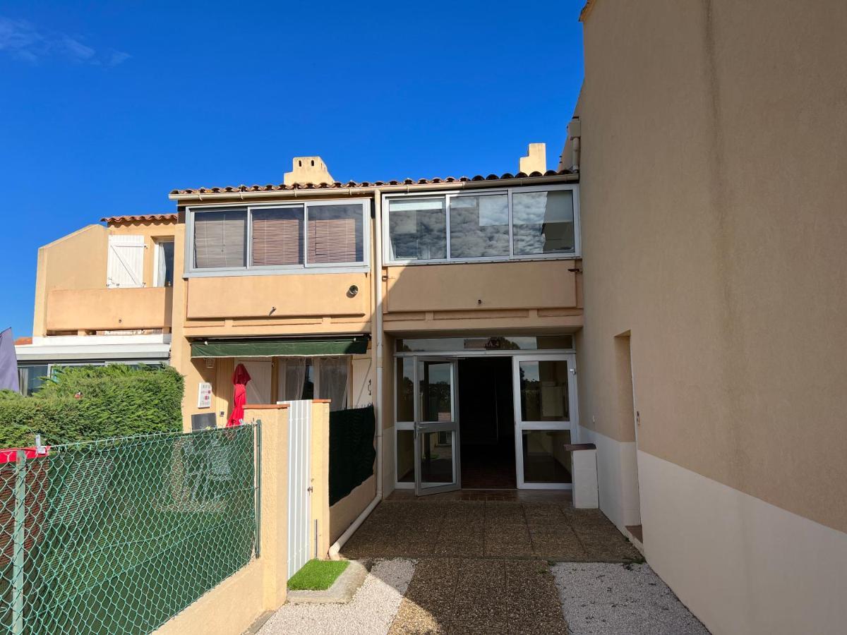 Joli Studio Tres Clair A Proximite Mer Pour 3 Personnes La Londe-les-Maures Kültér fotó