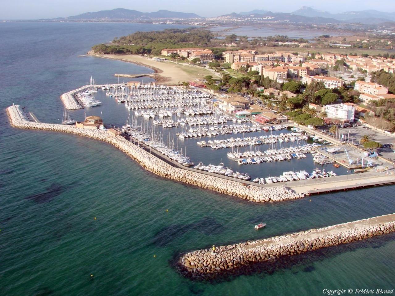 Joli Studio Tres Clair A Proximite Mer Pour 3 Personnes La Londe-les-Maures Kültér fotó